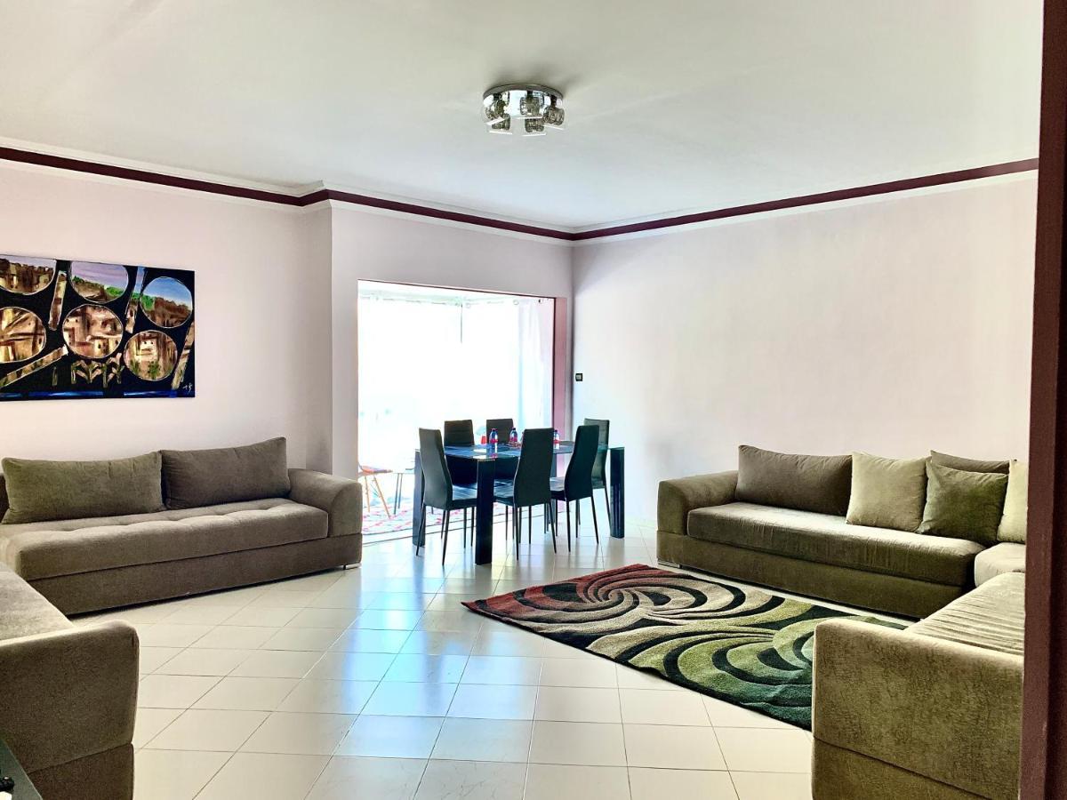 Anfa 28 - 2 Bedrooms - Well Located Apartment - Large And Pleasant Casablanca Exteriör bild